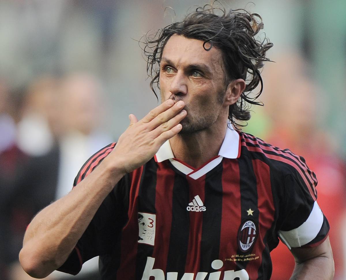 La Juve aggancia il Milan 
E la Roma rovina 
la festa d'addio di Maldini