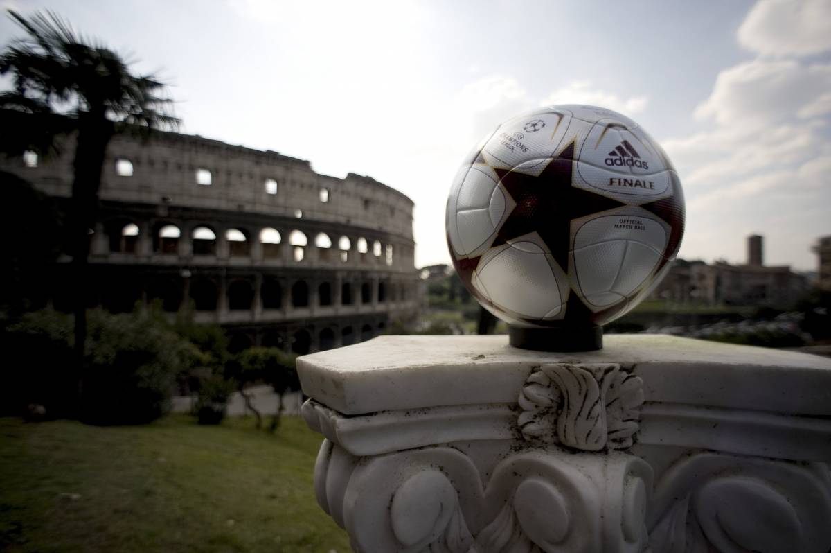 Robe da Champions:  
c'è l’arbitro parlante