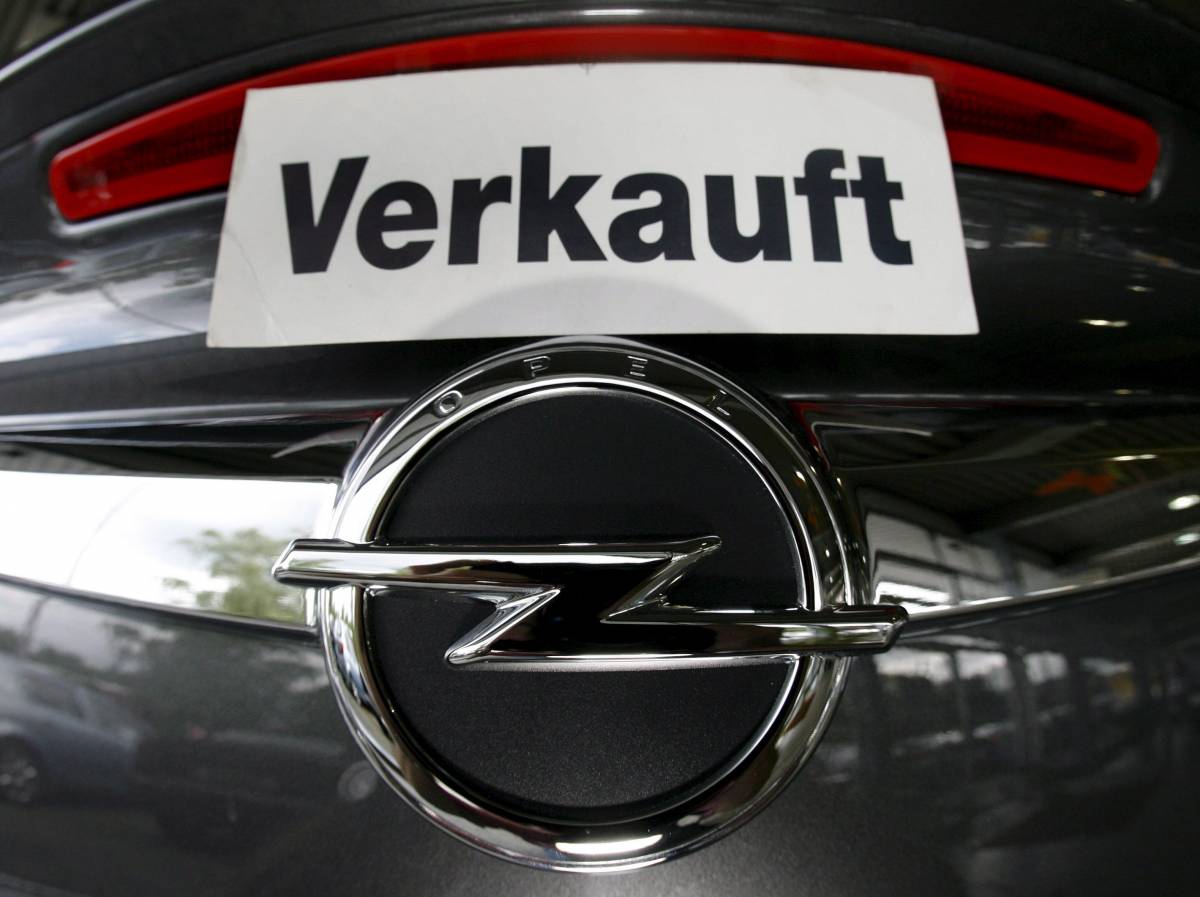 Opel, intesa raggiunta tra Magna e Gm 
Scajola: "Fiat non è fuori dai giochi"
