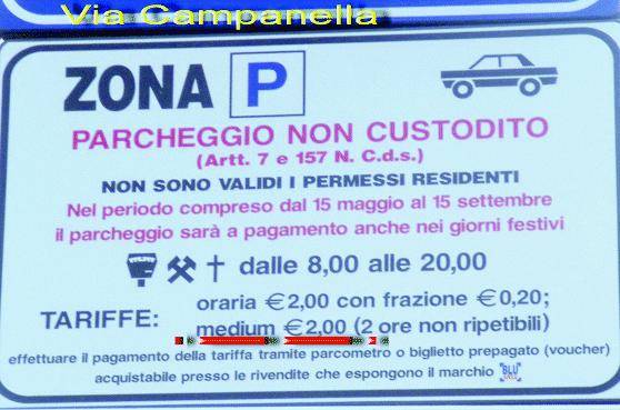 Parcheggi lunghi per i tennisti, sosta lampo per nonni e nipotini