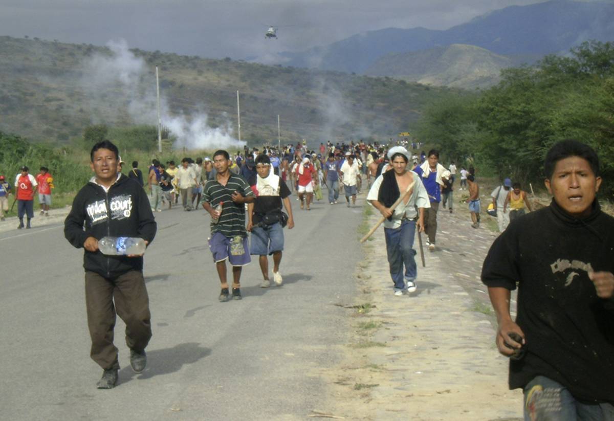 Perù, indios in rivolta: 
38 poliziotti in ostaggio