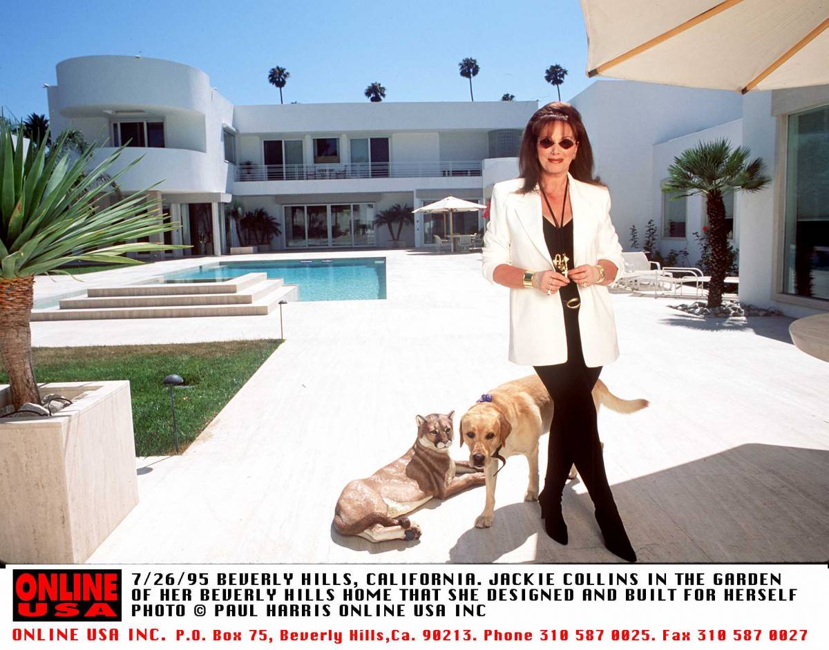 Jackie Collins: "Vi rivelo i vizi e i segreti della mia Hollywood"