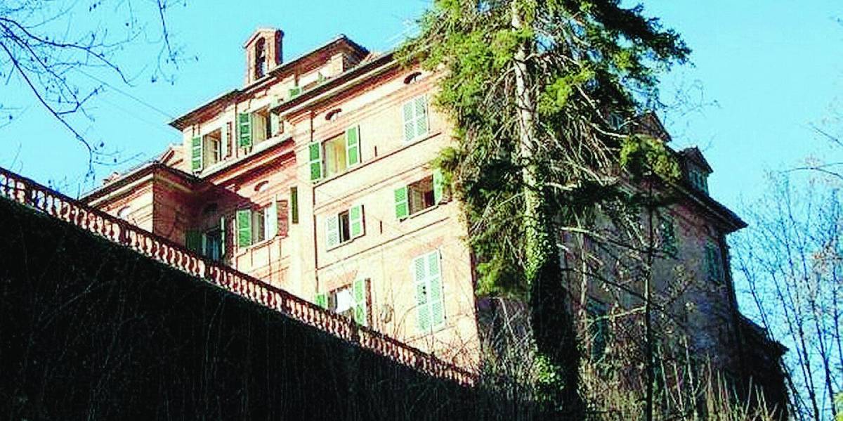 Il castello di Carlà? Sarà un albergo