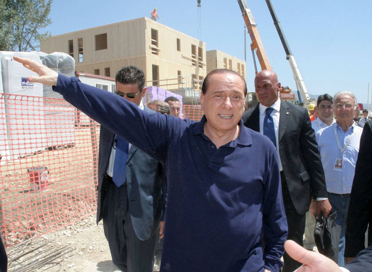 L'Aquila, Berlusconi: "In agosto sarò qui"