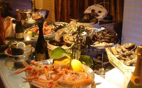 Cena per due, 1000 euro: 
"E' un conto da pazzi"