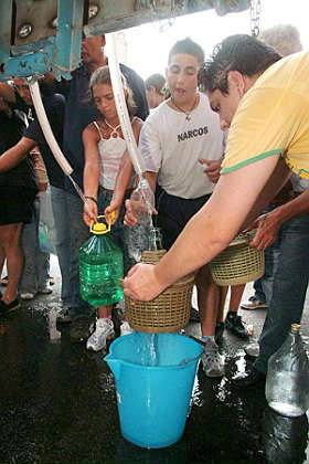 Emergenza acqua a Giugliano: 
43mila persone sono a secco