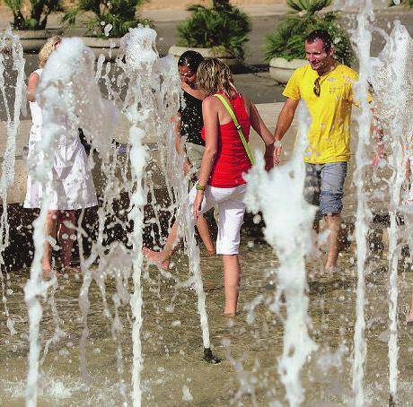 Bolletta dell’acqua troppo salata, il sindaco chiude le fontane