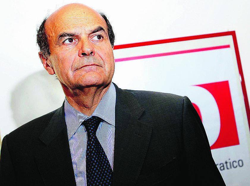 Bersani strizza l’occhio a Cl e affonda Di Pietro