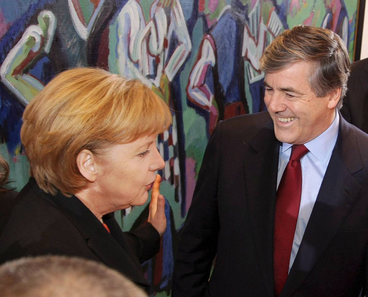 Germania, bufera sulla Merkel  
Party di Stato per un banchiere