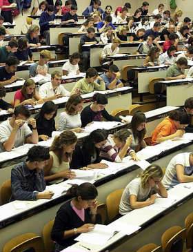 Università, quiz errato a test di medicina: è caos