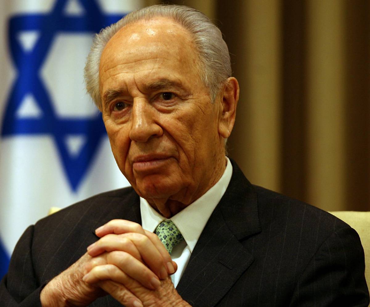 Malore di Peres a un comizio, paura a Tel Aviv