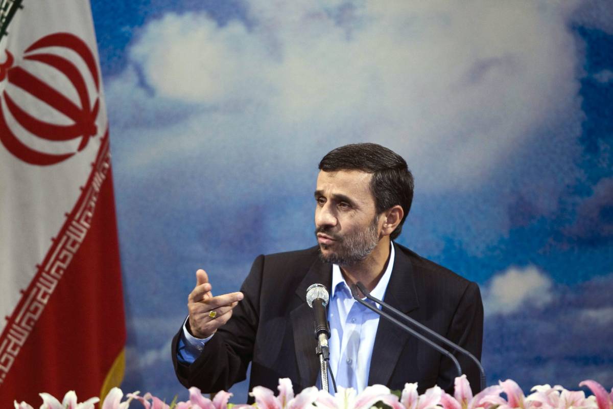 Ahmadinejad agli Usa: "Nucleare, non si tratta"