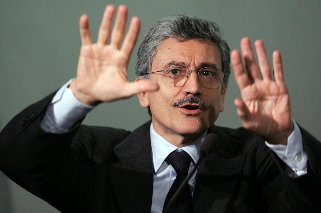 Comunista? Pure D’Alema nega