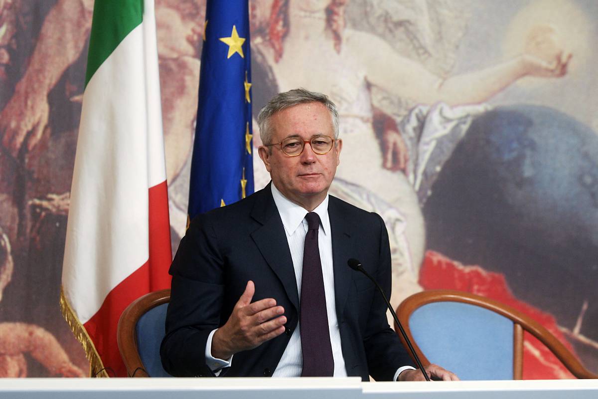 Lo scudo passa al Senato 
Protesta l'opposizione