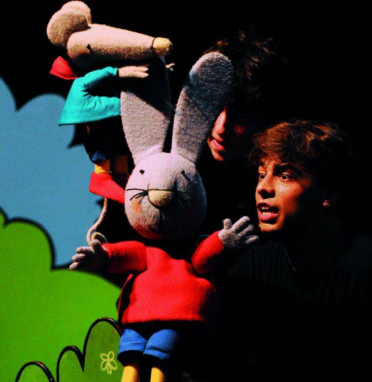 L’Archivolto sale in cattedra e tiene lezione con il teatro