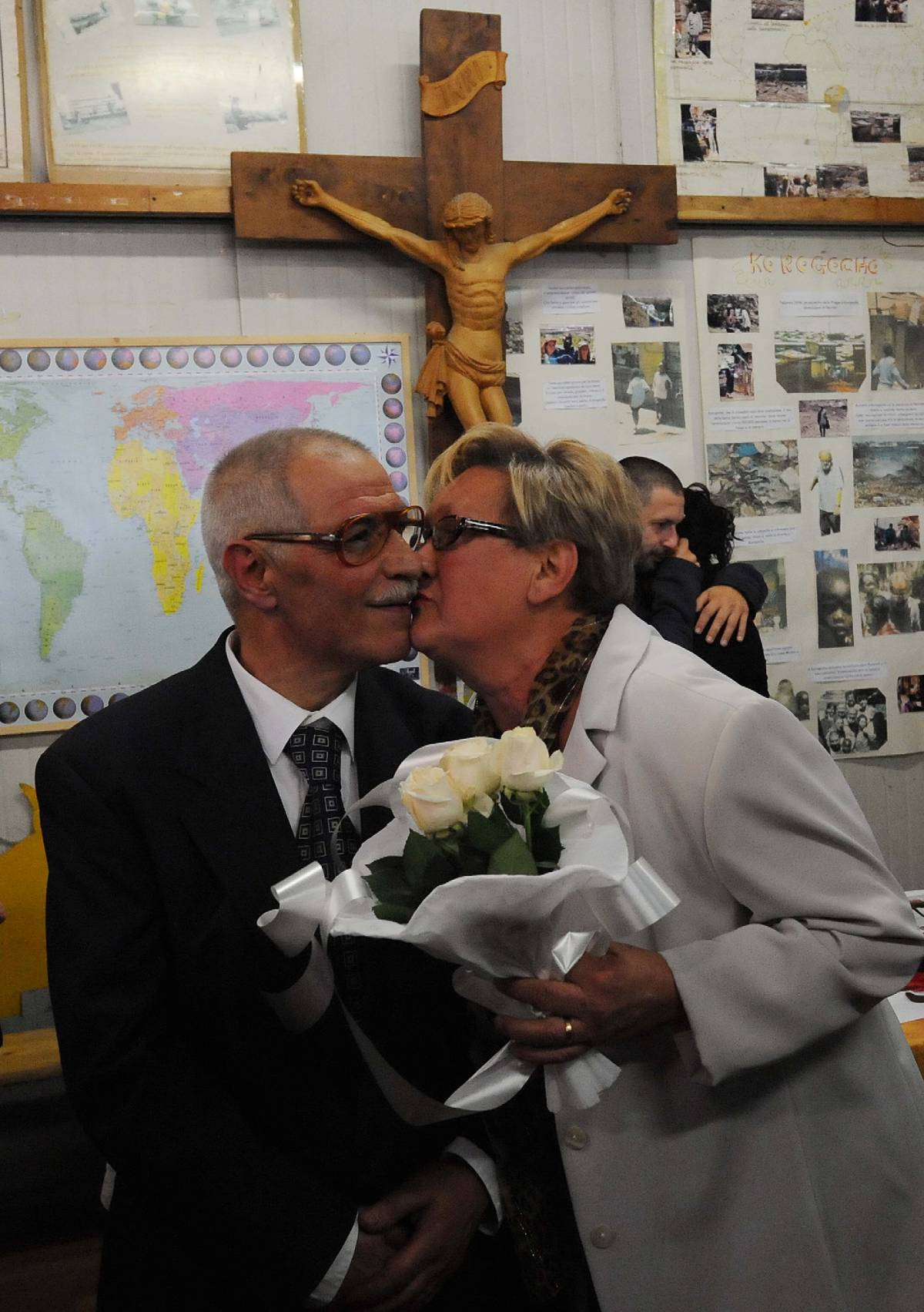 Firenze, la sfida di Don Santoro 
sposa la donna nata uomo