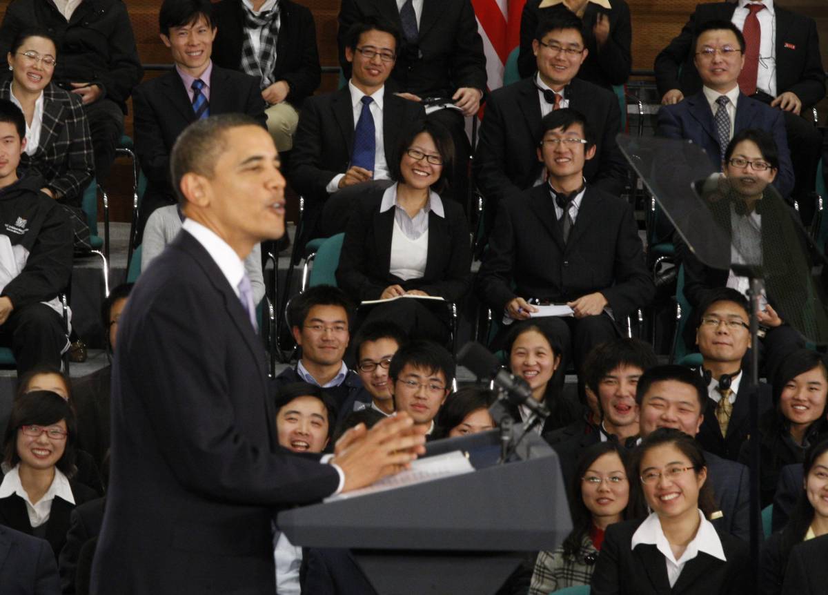 Obama agli studenti cinesi 
"Diritti umani per tutti, 
basta censure su internet"