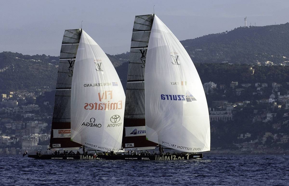 Vela, torna Azzurra 
e vince la Vuitton Cup