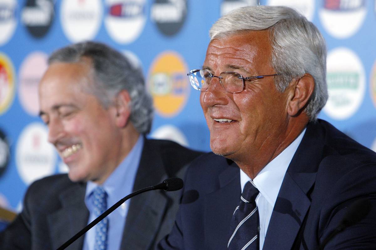 Razzismo? I calciatori: stop alle partite 
Ma Lippi va controcorrente