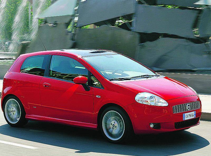 Sterzo a rischio, Fiat richiama 500mila Grande Punto