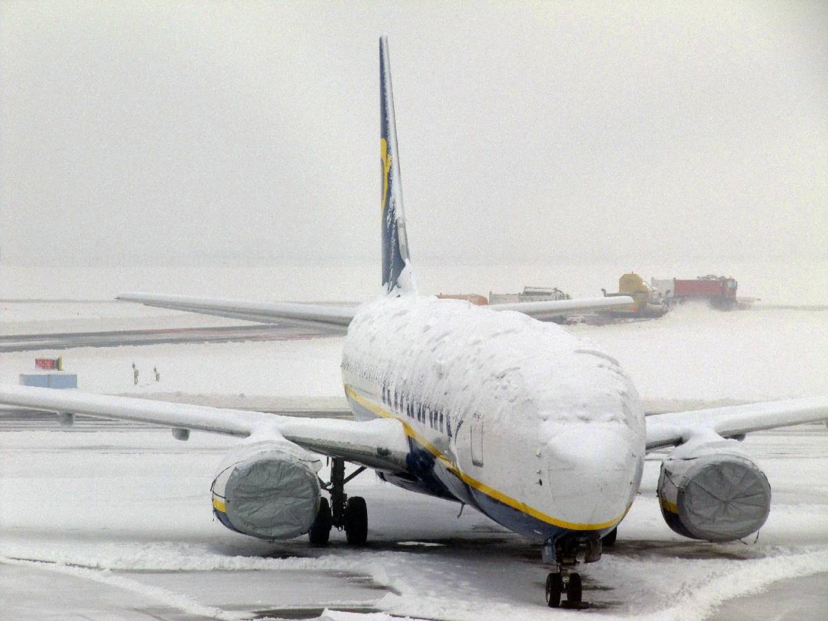 Maltempo: treni in tilt, 
aeroporti in difficoltà 
Linate chiude e riapre