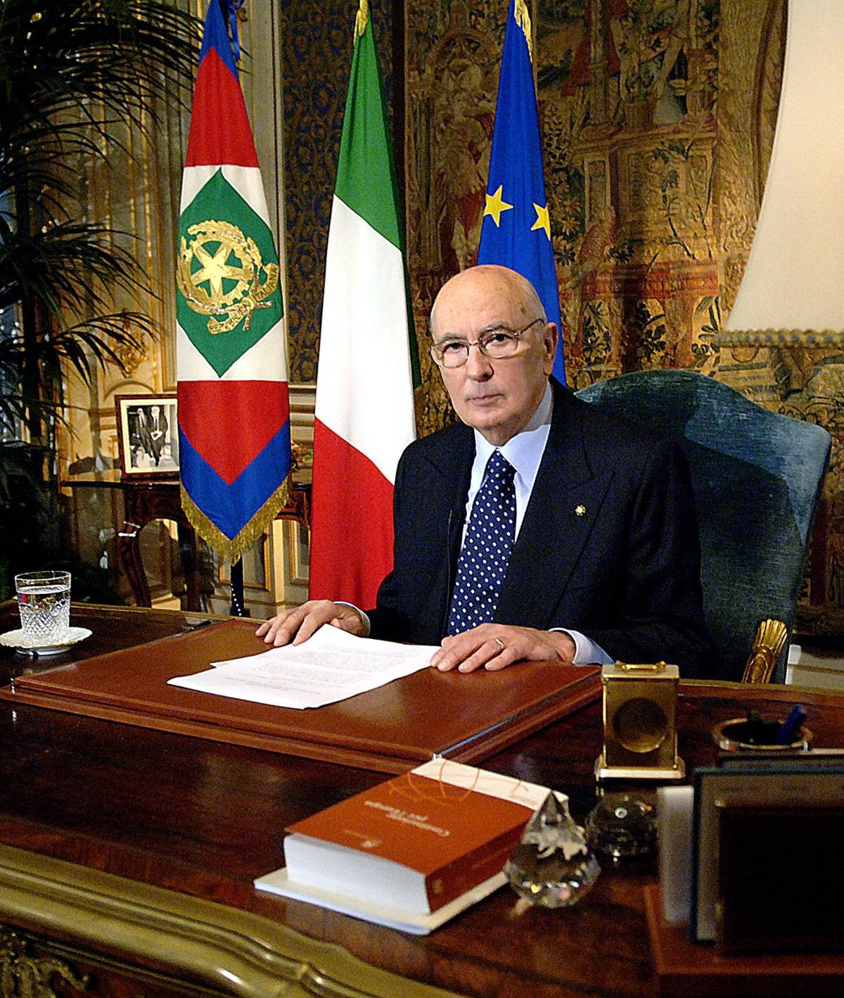 Napolitano: "Servono 
le riforme condivise" 
Bossi: "Farle davvero"