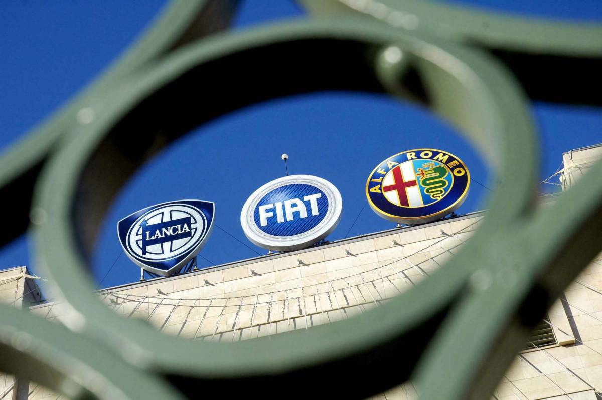 Fiat: "Ordini in forte calo" 
Fermi tutti gli impianti: 
in cig per due settimane