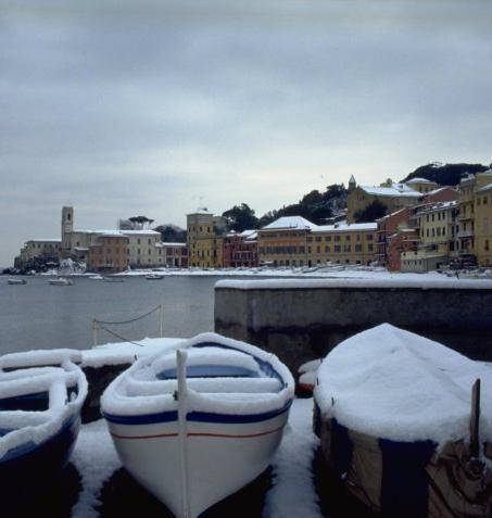 La nuvoletta di Fantozzi imbianca Sestri Levante
