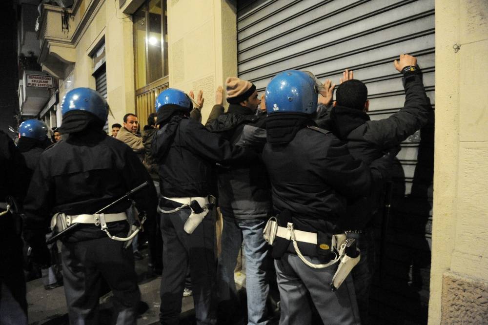 Milano, scontri fra immigrati: 4 fermi 
La Moratti: "Sono in arrivo più agenti"