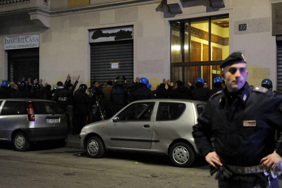 Via Padova, altra violenza 
Il questore: "Ora controlli 
in appartamenti e negozi"