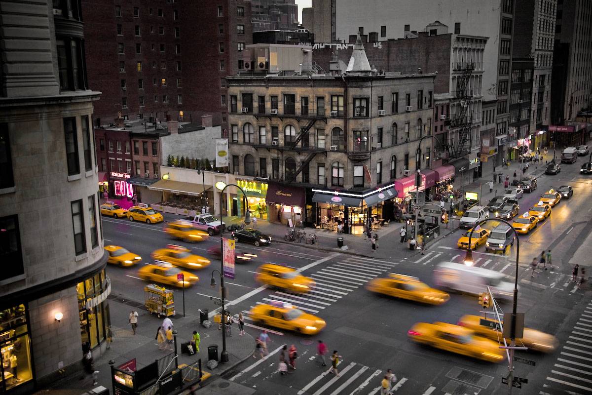 New York, scoperta truffa per turisti: 
i tassisti con i tassametri truccati
