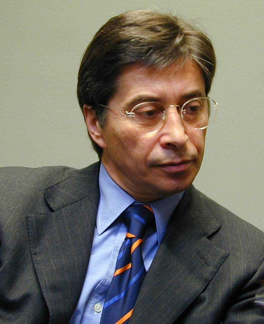 Errani, il governatore Pd che ripudia il fratello