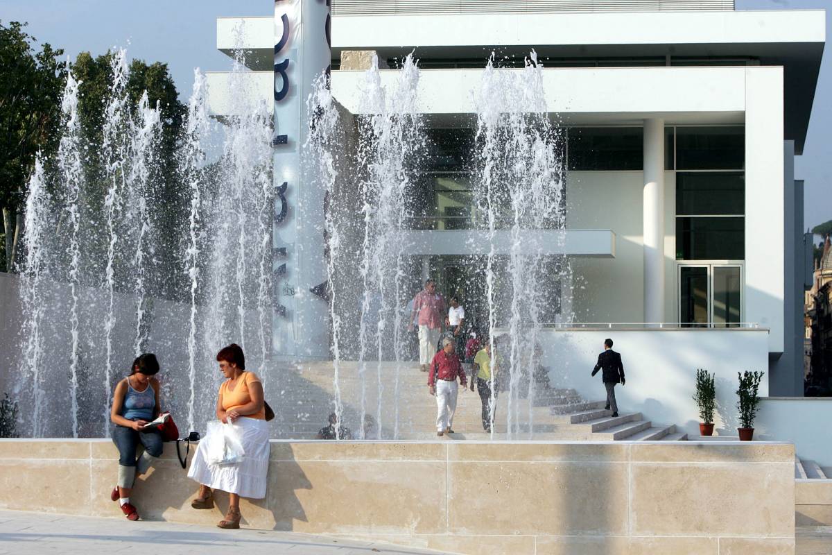 Ara Pacis, le polemiche sono finite: 
"Sarà abbattuto parte del muro"