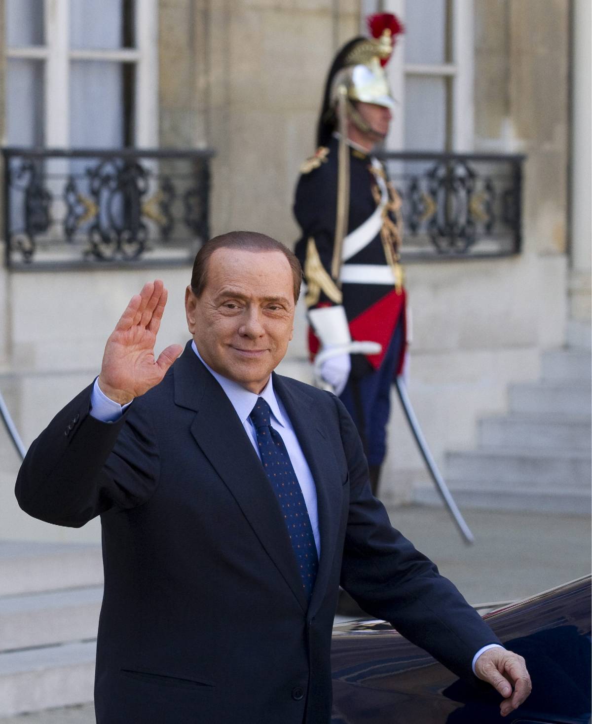 Legittimo impedimento, "Berlusconi impegnato fino a luglio"