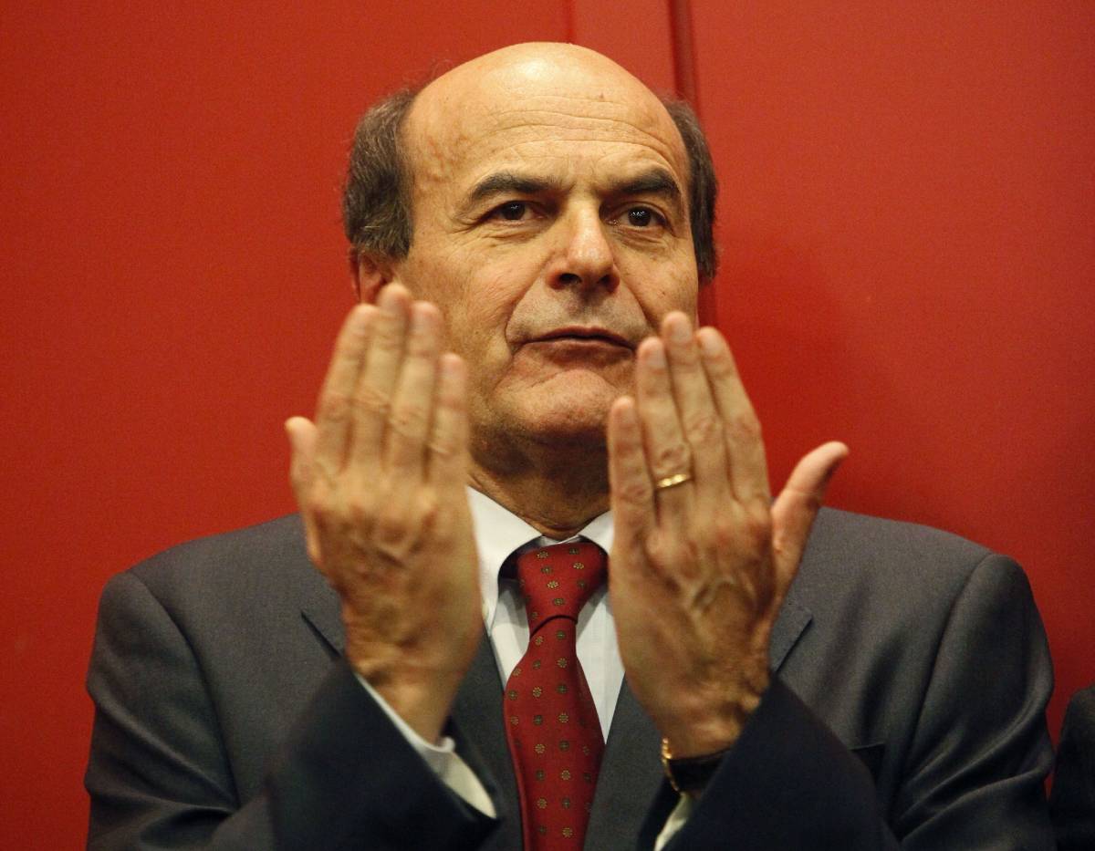 Bersani: "Presidenza Camera non è nella disponibilità del premier"