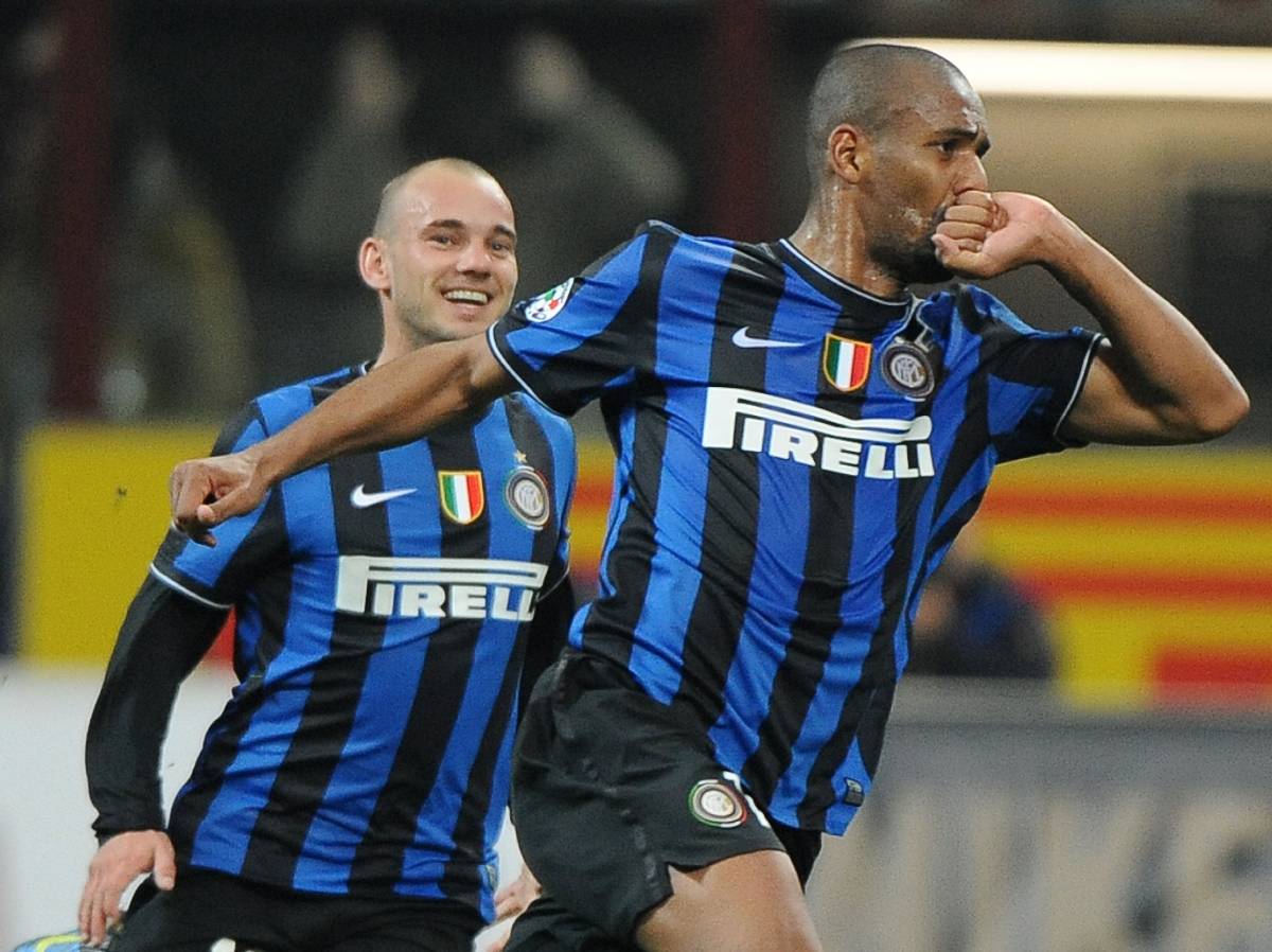 Inter, il ruggito del leone 
Batte una Juventus in 10 
e si riporta in vetta a +2