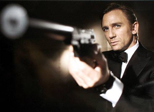 Cinema, in crisi la Mgm: 
"sospeso" James Bond