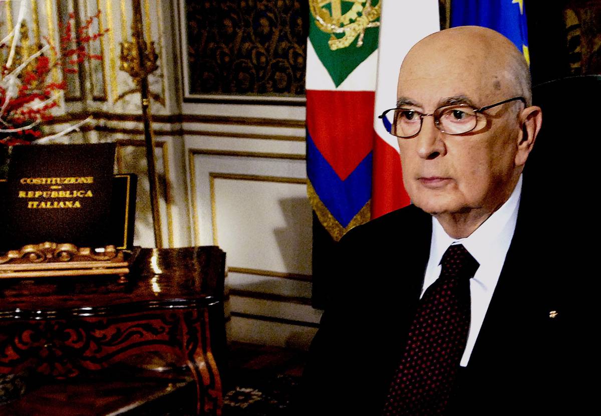 Napolitano: "Non mortificare il lavoro" 
Berlusconi: "Impegno per i giovani"