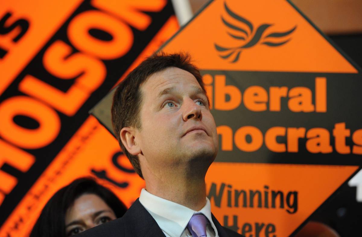 Gb, Harry Potter sta con Clegg 
Indeciso un terzo degli elettori