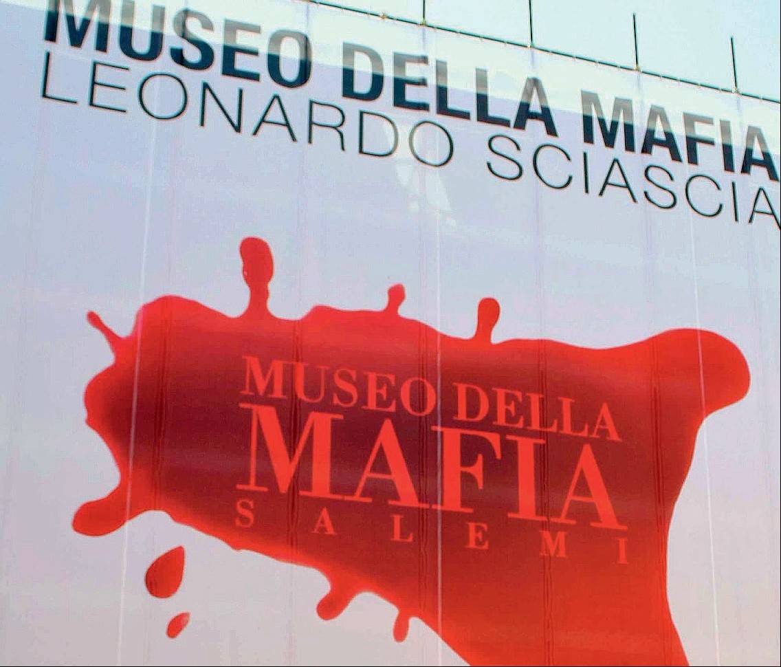Salemi, il miracolo di Sgarbi:  
chiudere la mafia in un museo