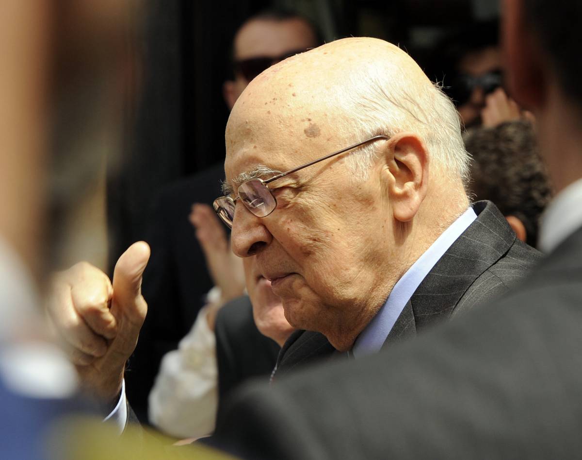 Mafia, Napolitano: "Ora la lotta è più incisiva"
 
E Maroni rilancia: "I reati diminuiti dell'11%"