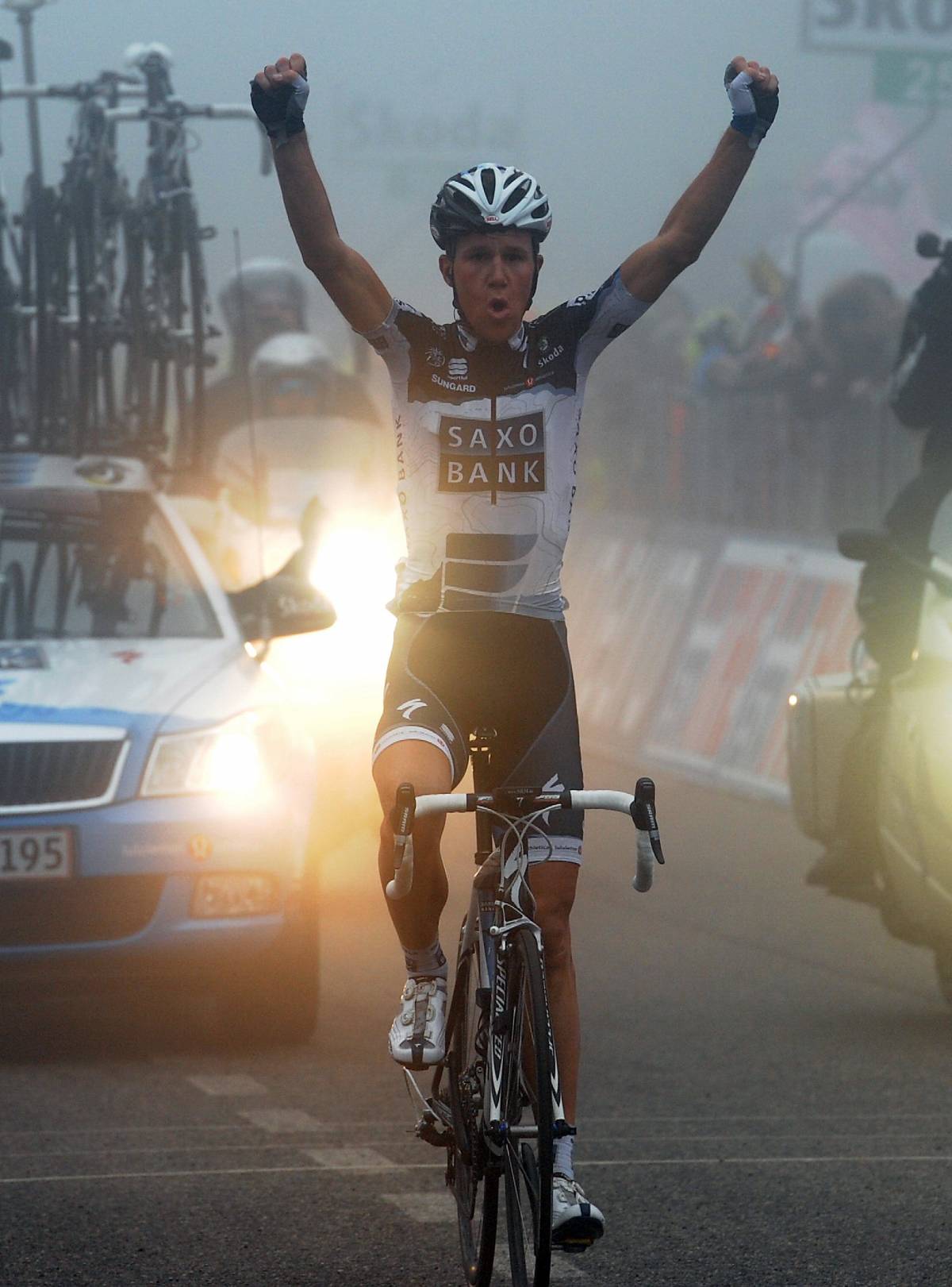 Giro, Italia non vince più  
Vinokourov sempre rosa