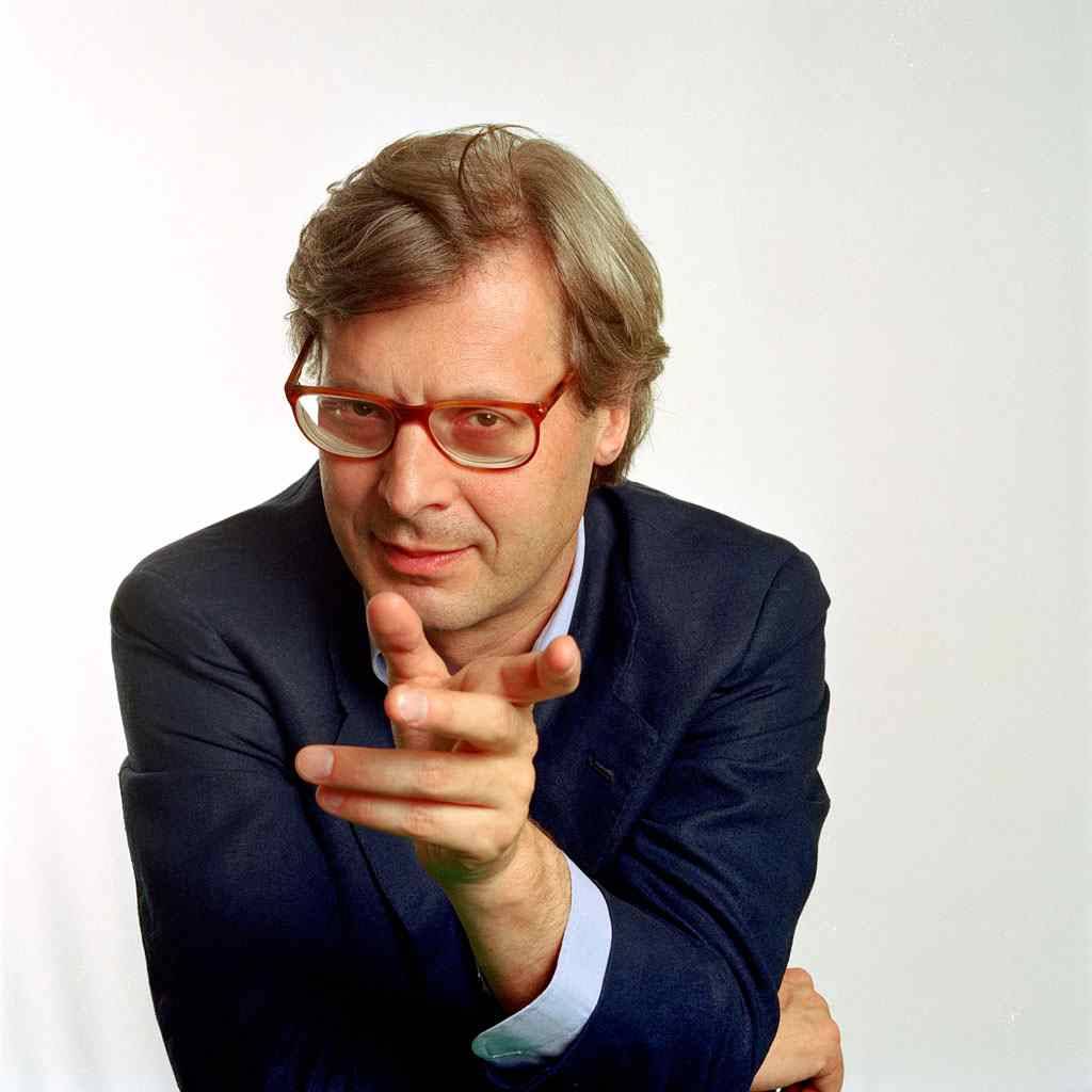 Ora i radical chic bocciano Sgarbi