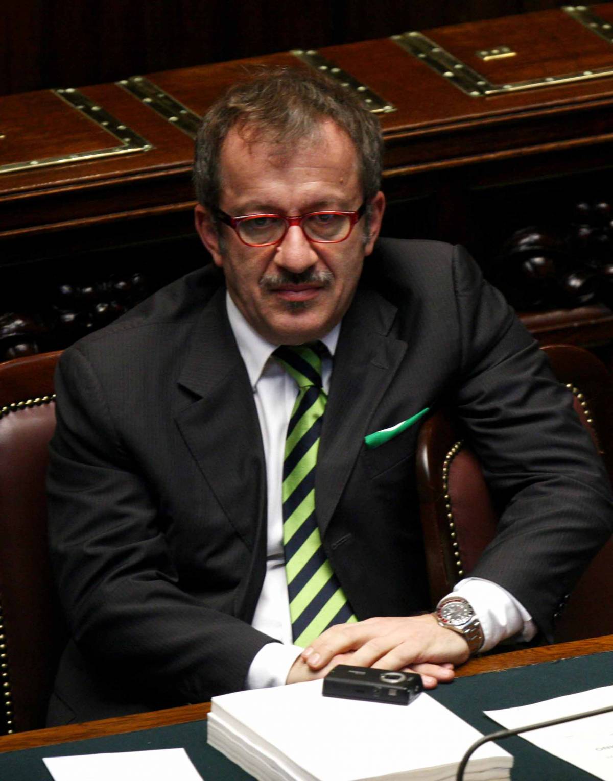 Maroni: "Revocato asilo a ex imam viale Jenner"