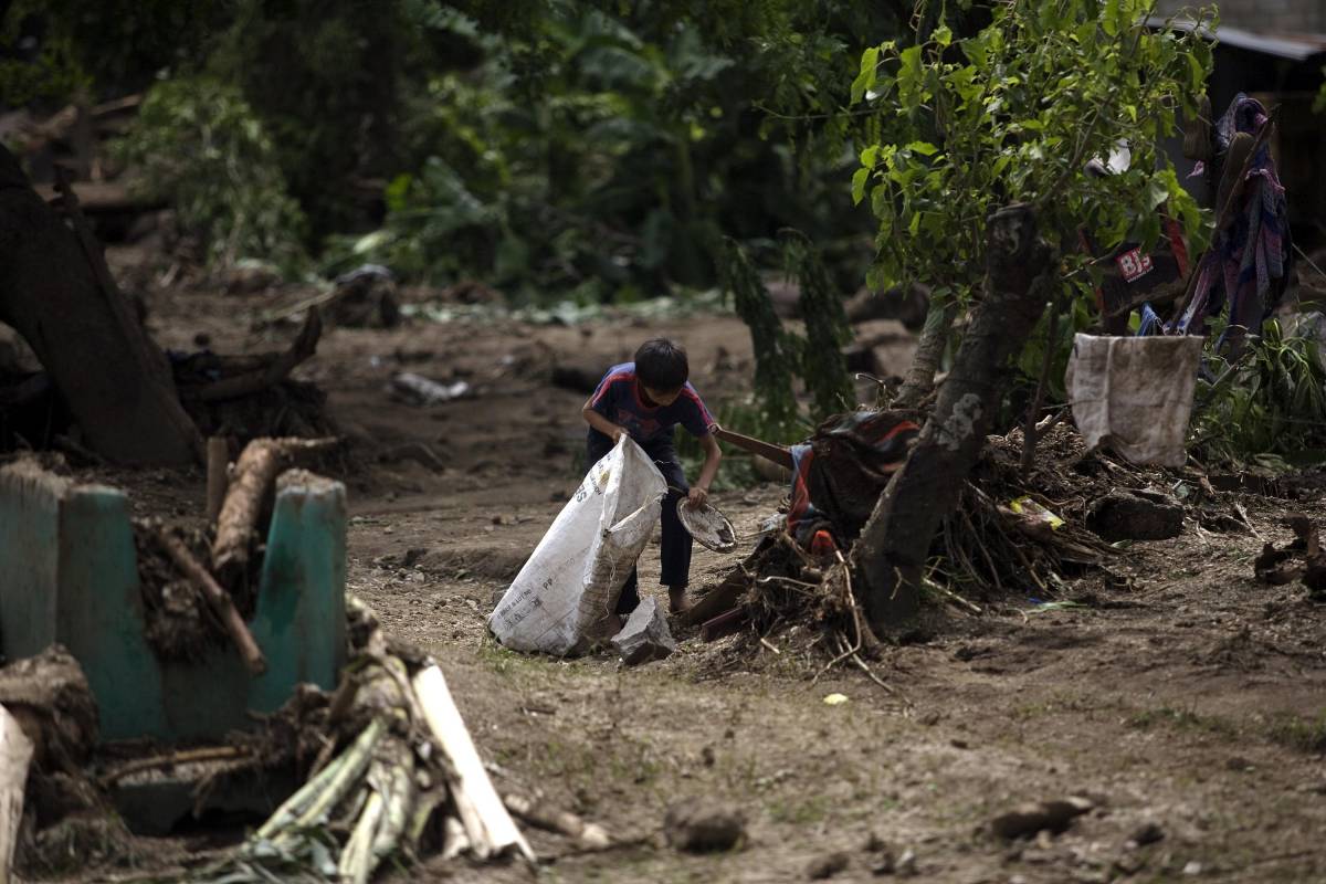Centro America, uragano: 
ora il bilancio si aggrava 
sono almeno 150 i morti