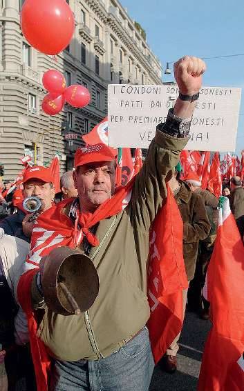 Rimborsi milionari 
per i sindacati 
la crisi non esiste