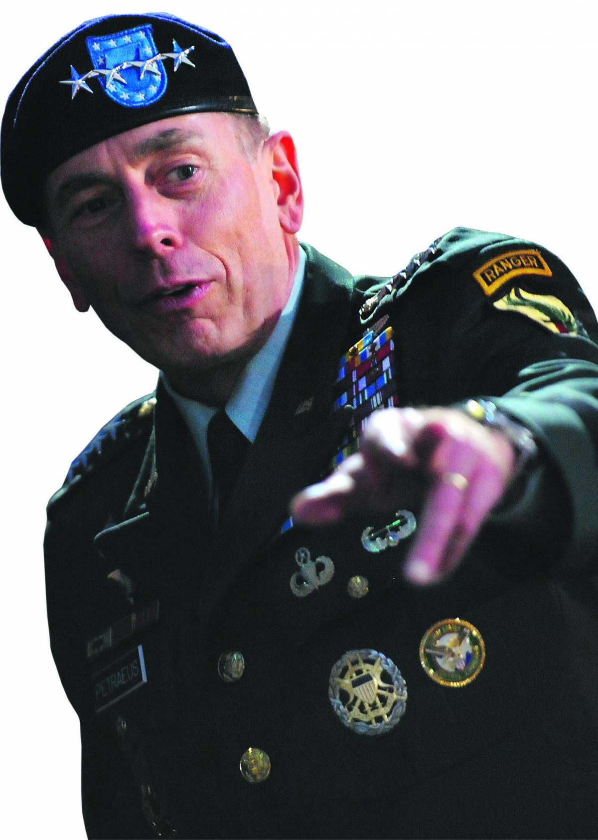 La sfida di Petraeus per Kabul: vincere la guerra a Washington