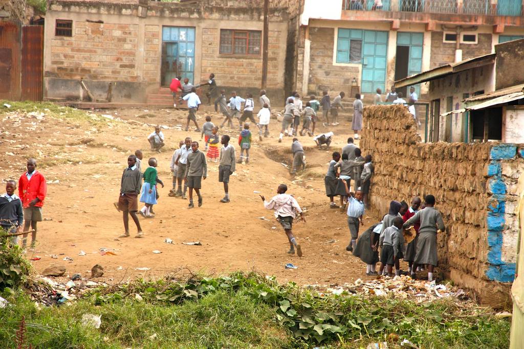 Kenya, inferno a Nairobi: 
in viaggio tra gli slum