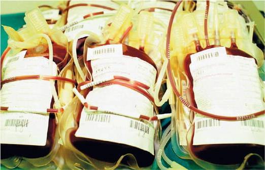 Donatori di sangue,  
ipotesi prelievo 
anche ai minorenni