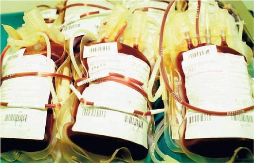 Donatori di sangue,  
ipotesi prelievo 
anche ai minorenni